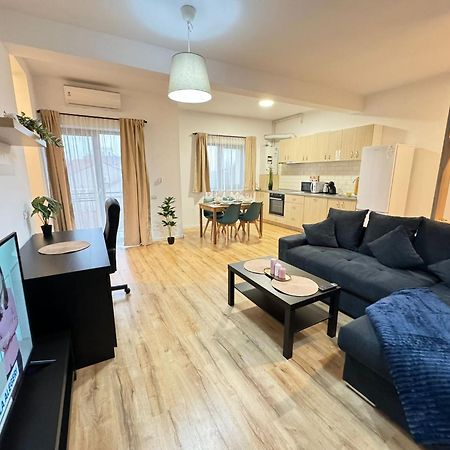 Lipatti 15 Premium Apartments By Glam Apartments 티미쇼아라 외부 사진