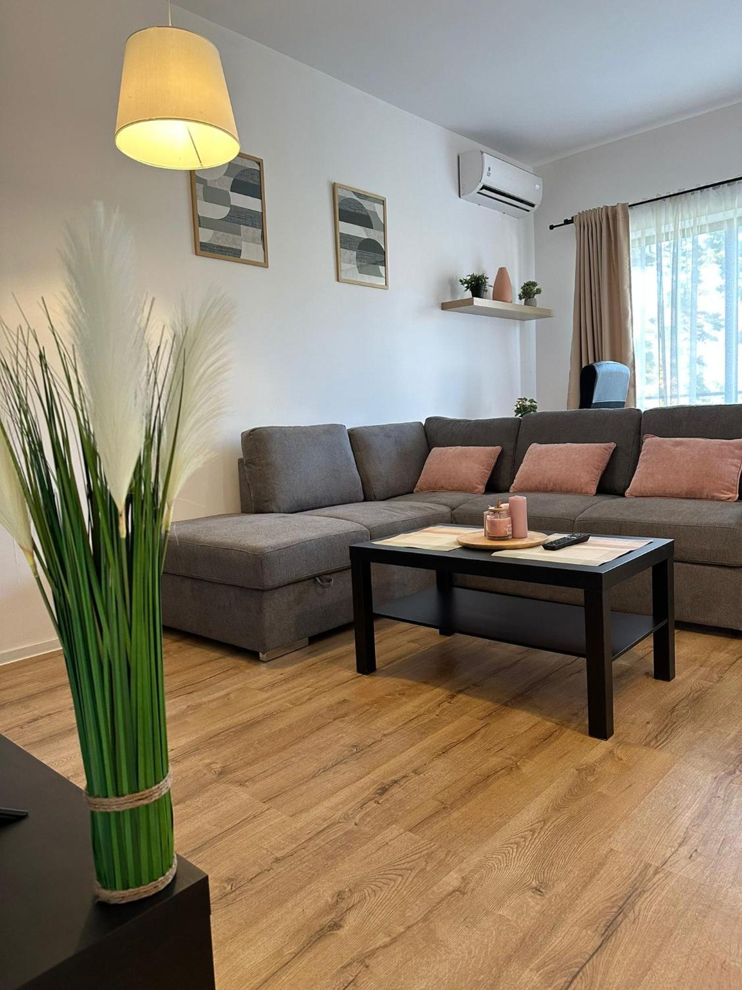 Lipatti 15 Premium Apartments By Glam Apartments 티미쇼아라 외부 사진
