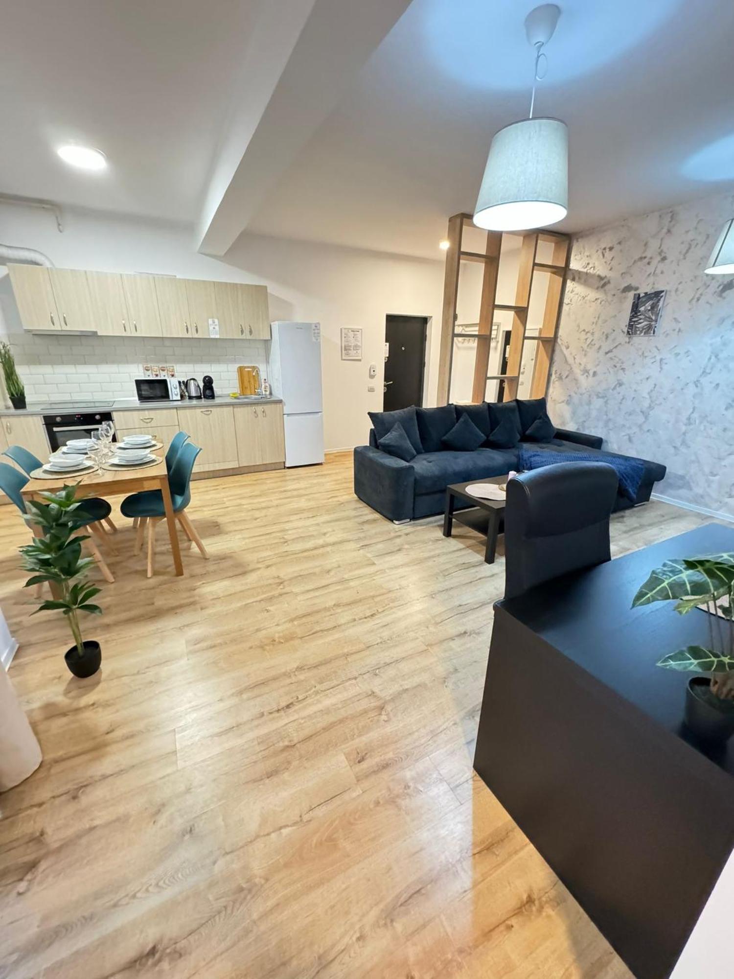 Lipatti 15 Premium Apartments By Glam Apartments 티미쇼아라 외부 사진